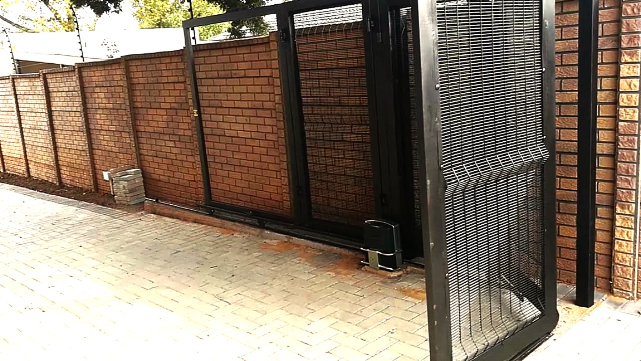 Turning Sliding Gates